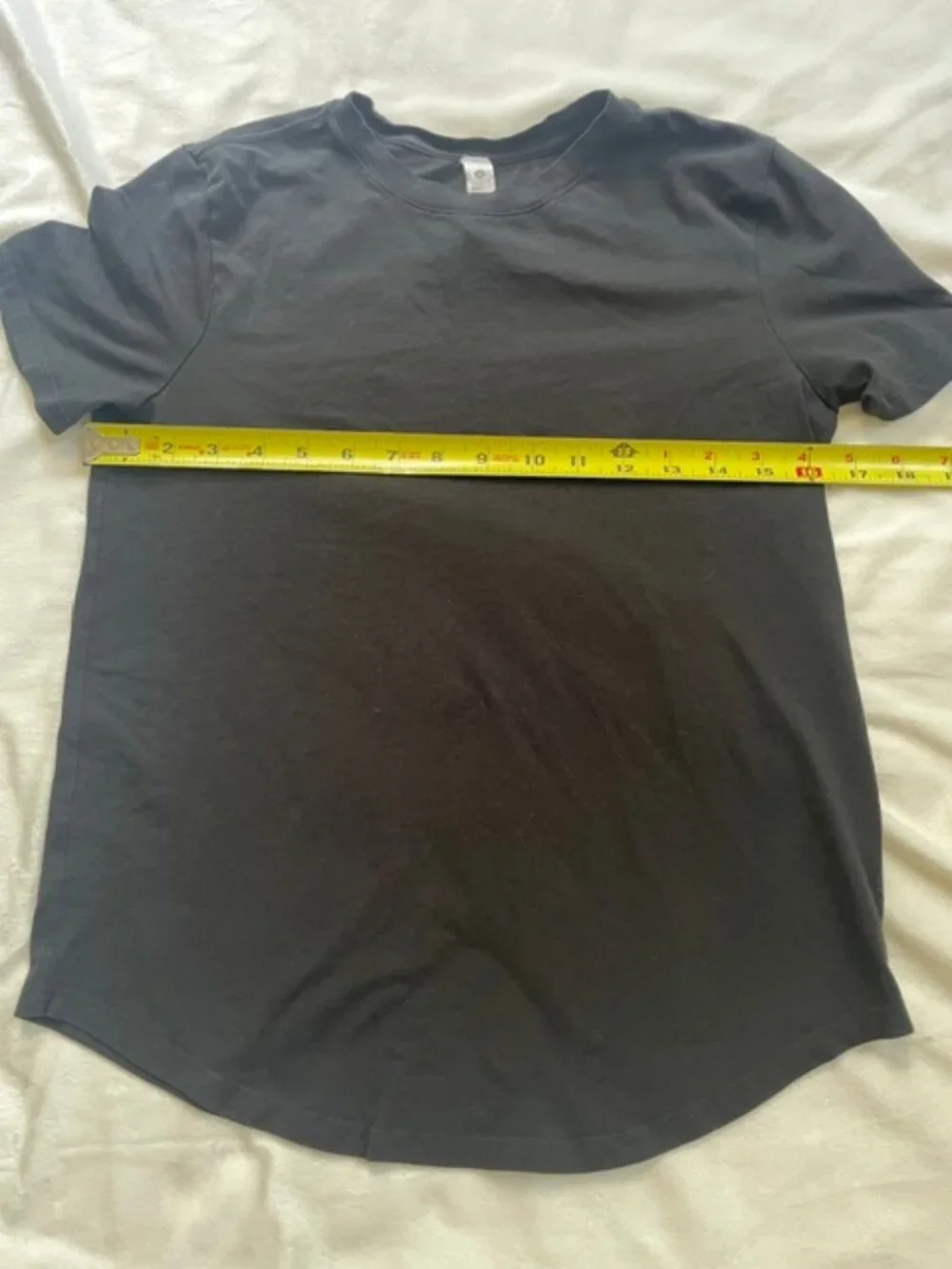Lululemon Women’s Short Sleeve T-Shirts Top, Black, Size 2
